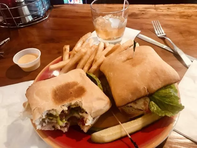 Bishop&apos;s Corner Cafe