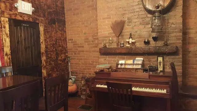 Arsenal Cider House & Wine Cellar