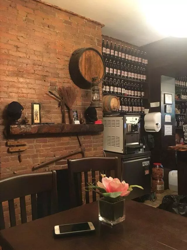 Arsenal Cider House & Wine Cellar