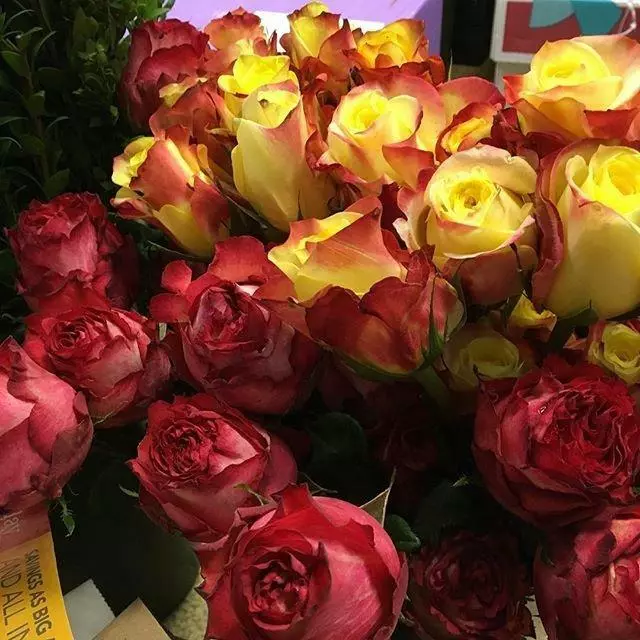 Alexs East End Floral Shoppe