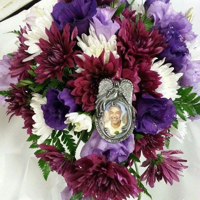Alexs East End Floral Shoppe