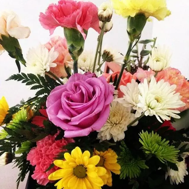 Alexs East End Floral Shoppe
