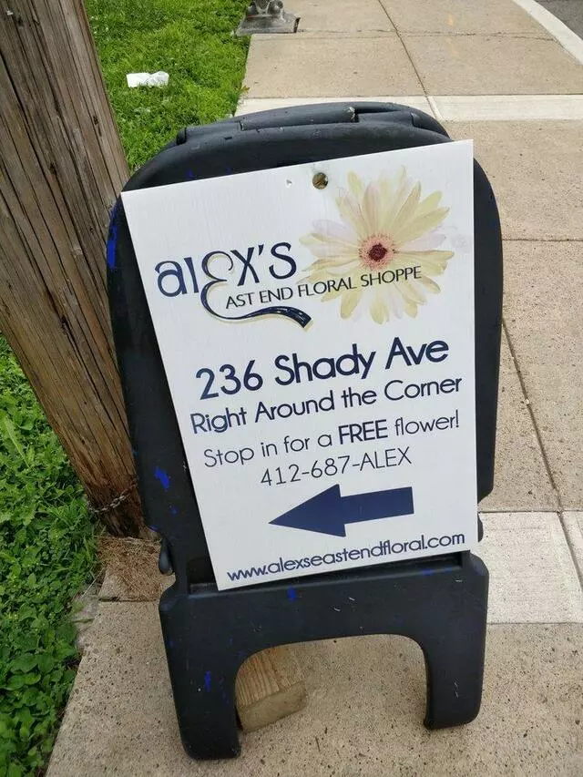 Alexs East End Floral Shoppe