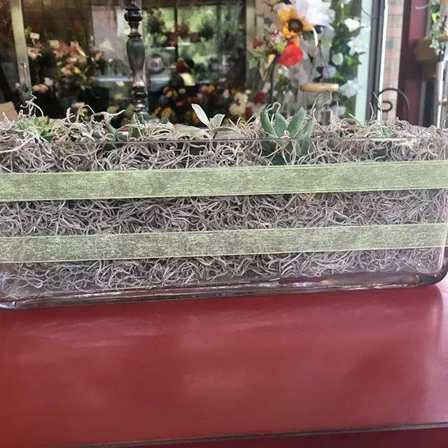 Alexs East End Floral Shoppe