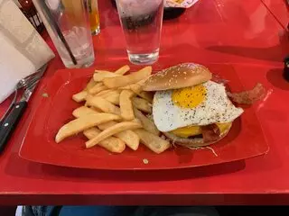 Red Robin Gourmet Burgers and Brews