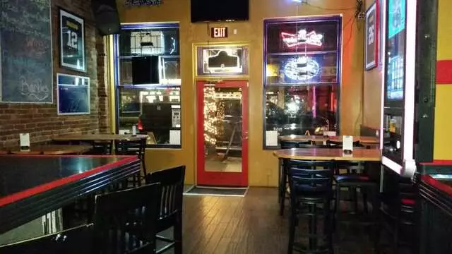 20th St. Bar and Grill