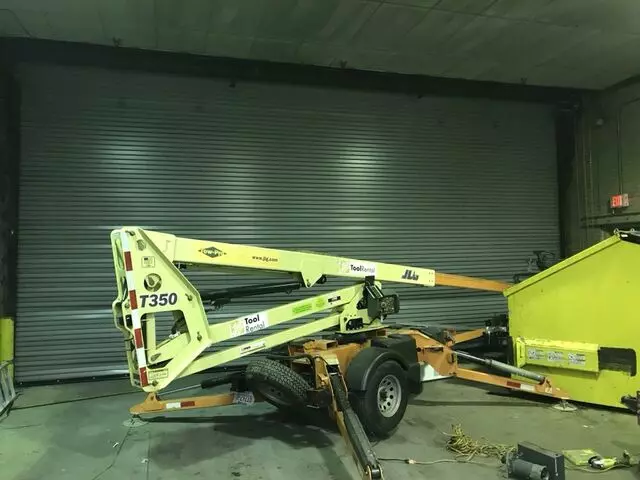 A 1 Garage Door Repair Service