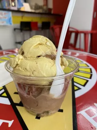 Happy Day Dessert Factory