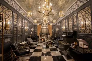 HOUSE OF HANDSOME Barbershop and Boutique