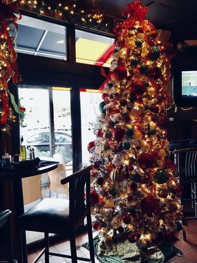 Alexander’s Italian Bistro