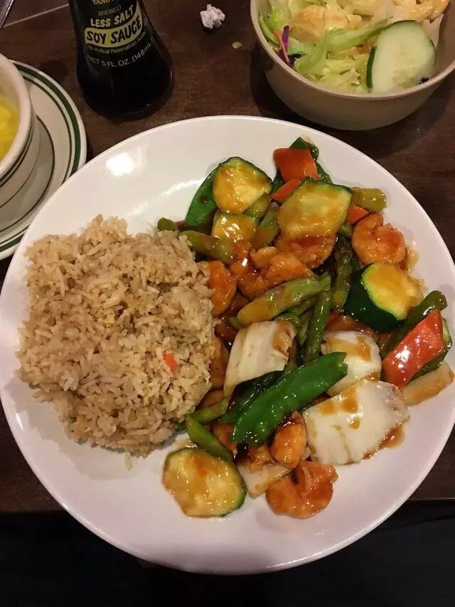 Azan Wok