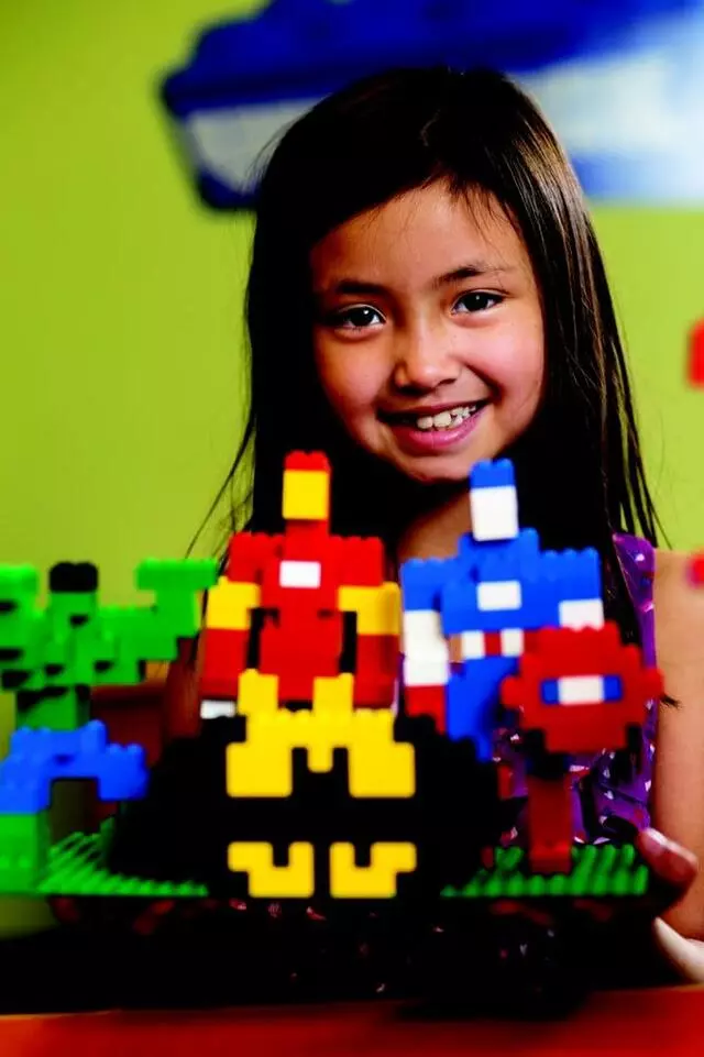 Bricks 4 Kidz