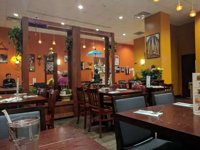Asiatique Thai Bistro