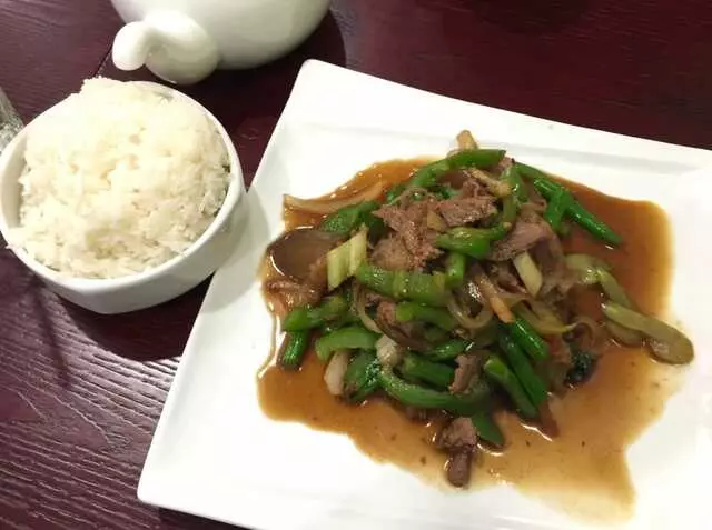 Asiatique Thai Bistro