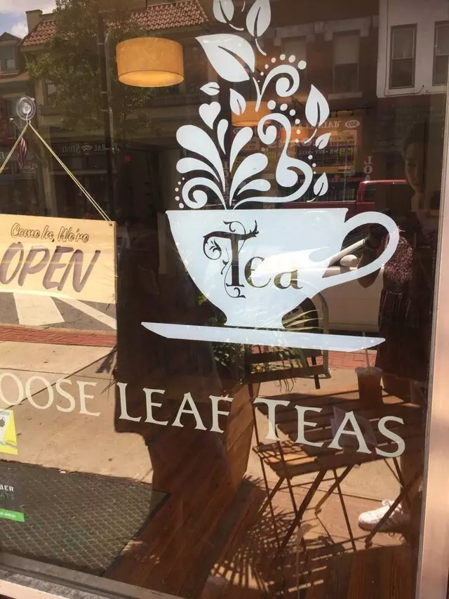 Arnold’s Tea
