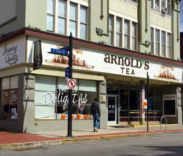 Arnold’s Tea