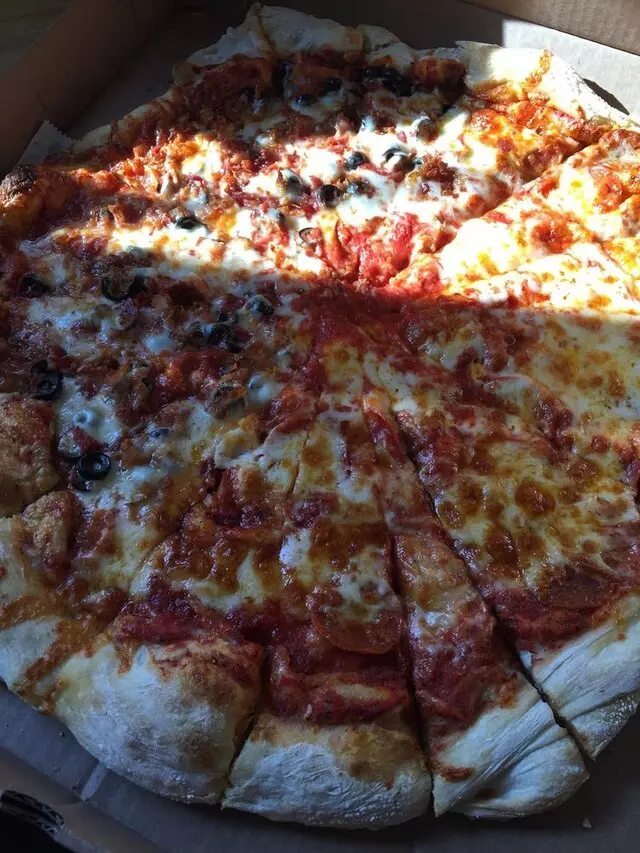 Aiello’s Pizza