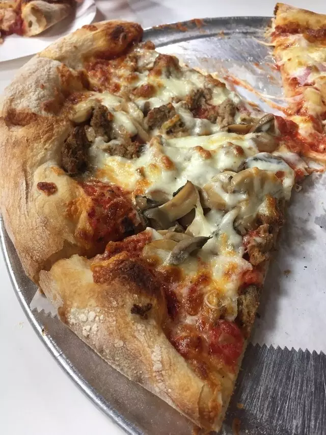 Aiello’s Pizza