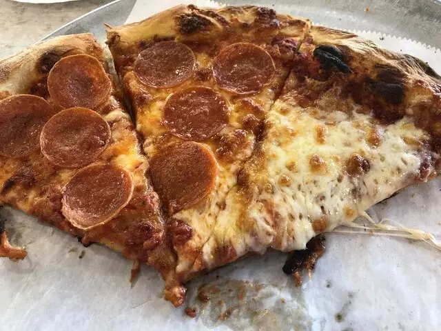 Aiello’s Pizza