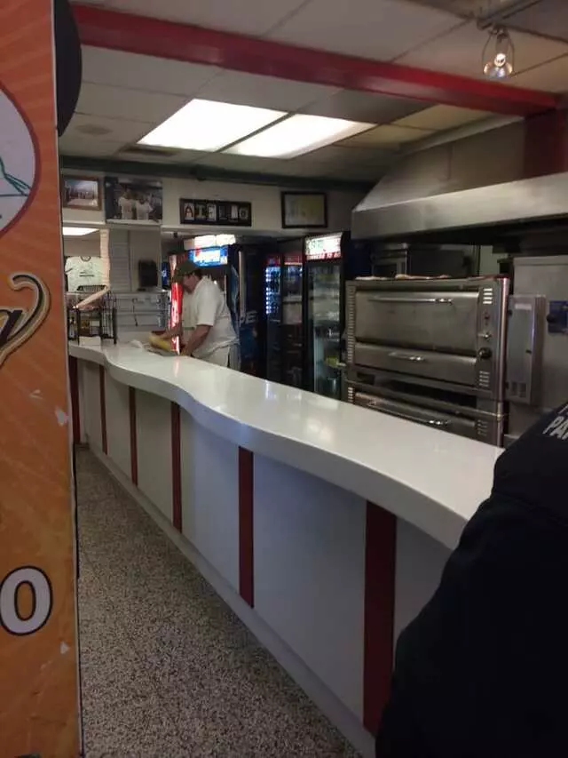 Aiello’s Pizza