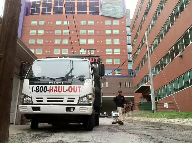 1-800-Haul-Out