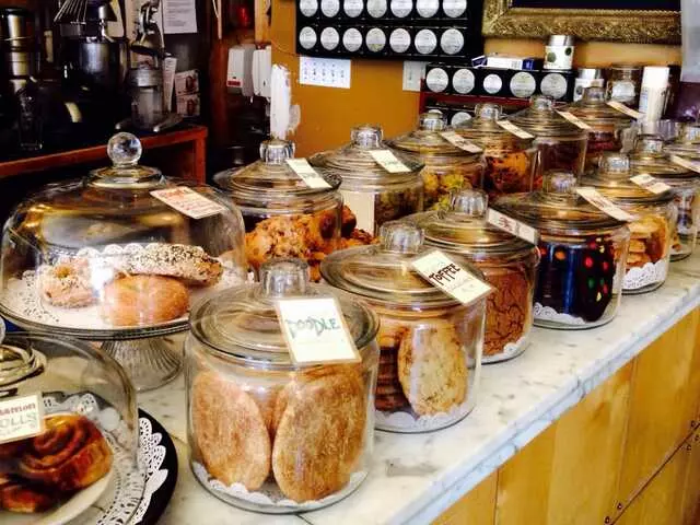 61C Cafe