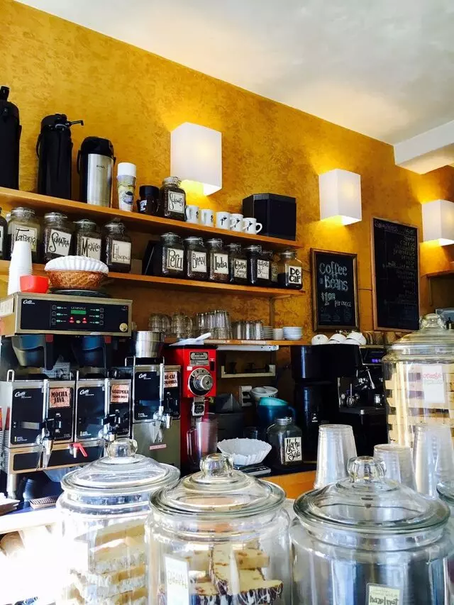 61C Cafe