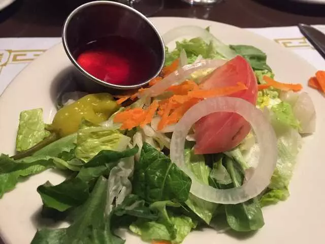 Aracri’s Greentree Inn