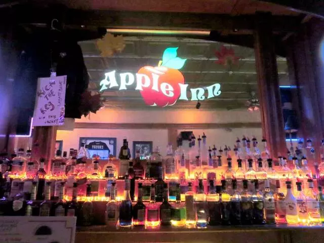 Apple Inn