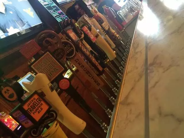 Apple Inn