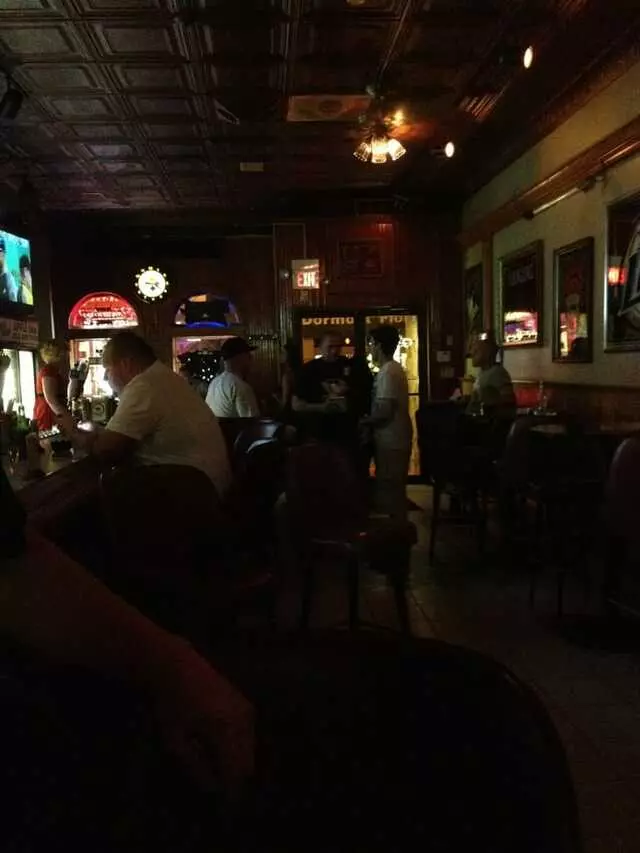 Apple Inn