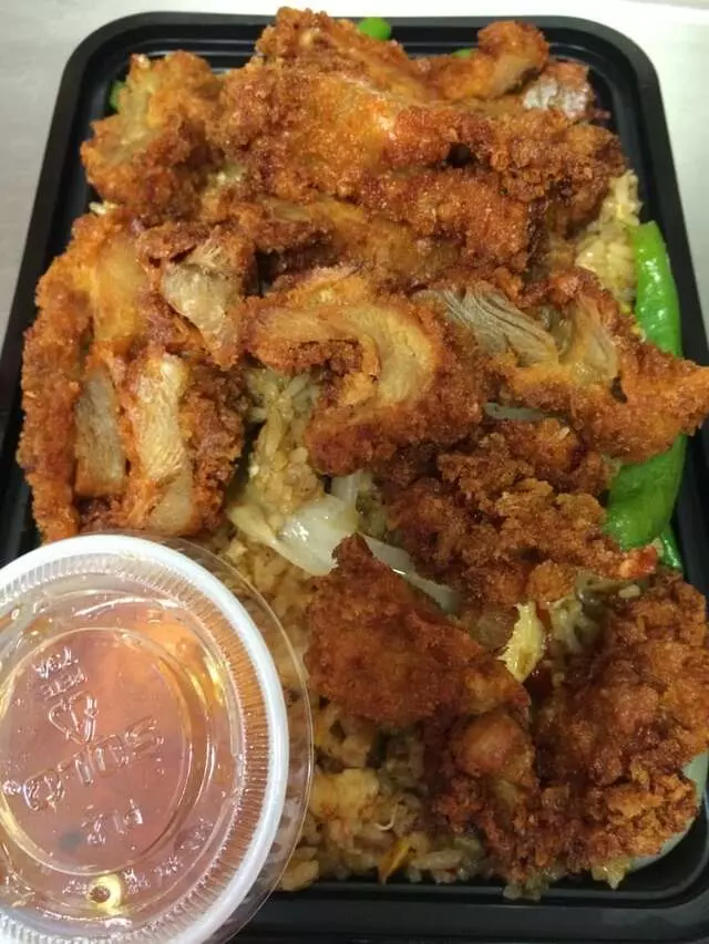Sawasdee Thai & Sushi