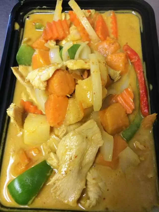 Sawasdee Thai & Sushi