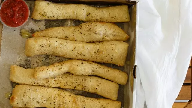 Ash Kris Pizza