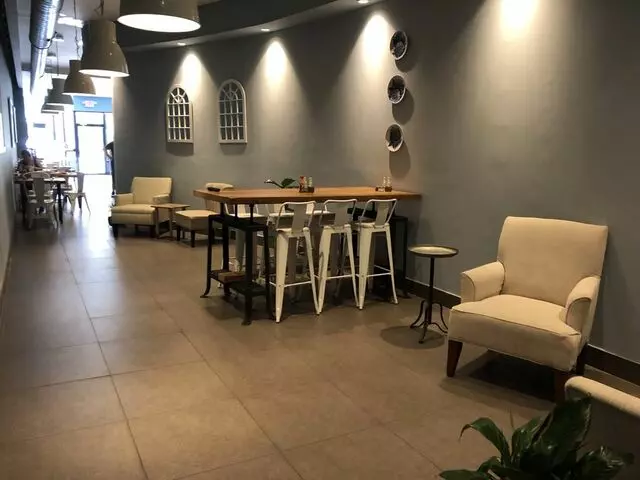 Azorean Cafe