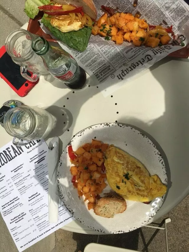 Azorean Cafe