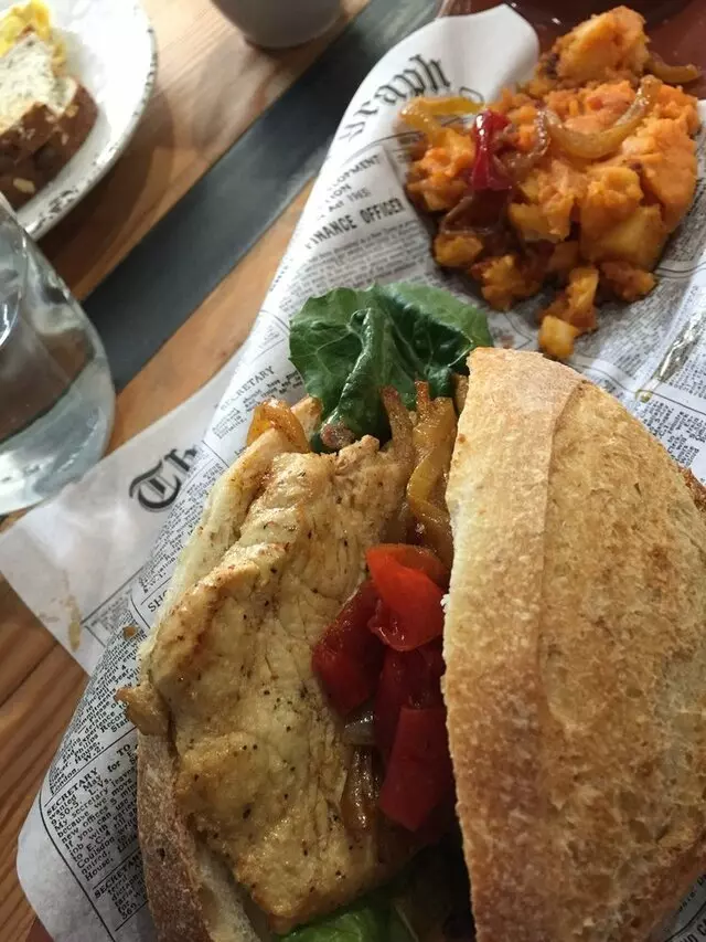 Azorean Cafe