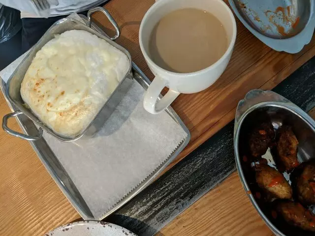Azorean Cafe