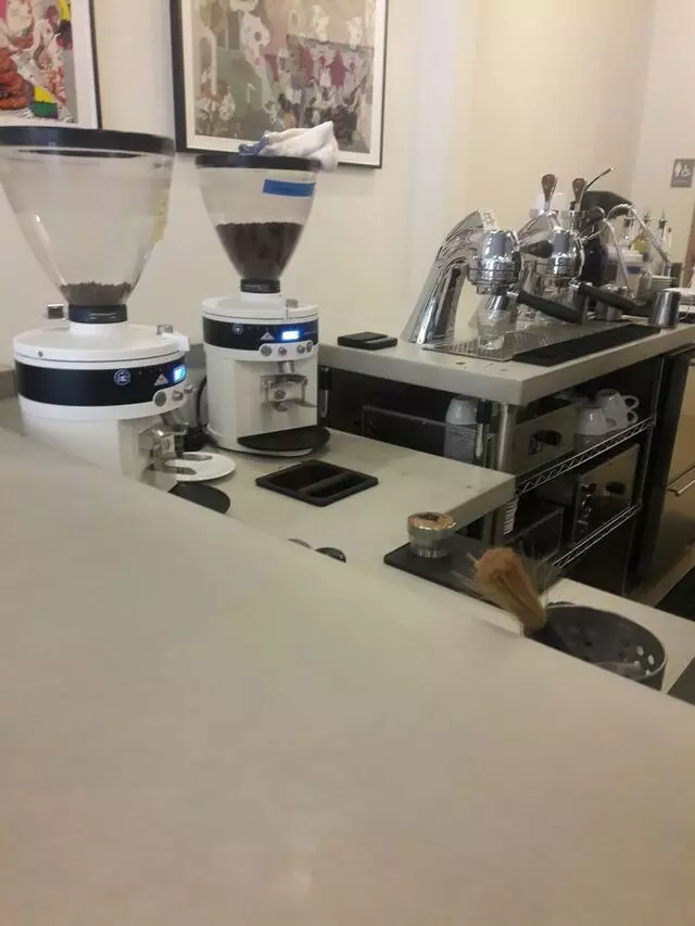 Arriviste Coffee Bar