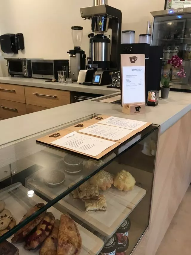 Arriviste Coffee Bar