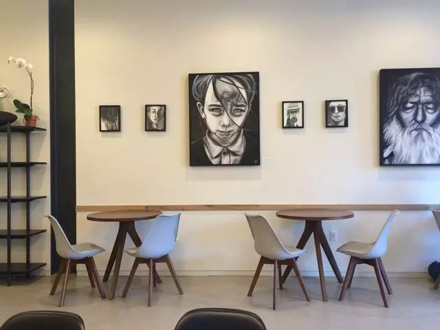 Arriviste Coffee Bar