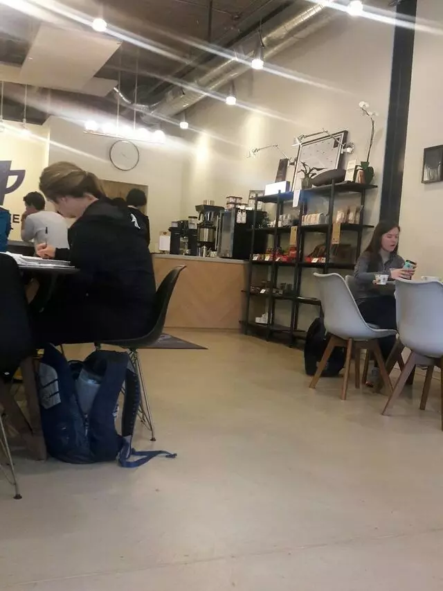 Arriviste Coffee Bar