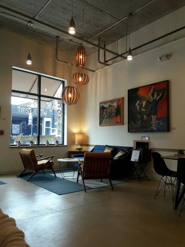Arriviste Coffee Bar