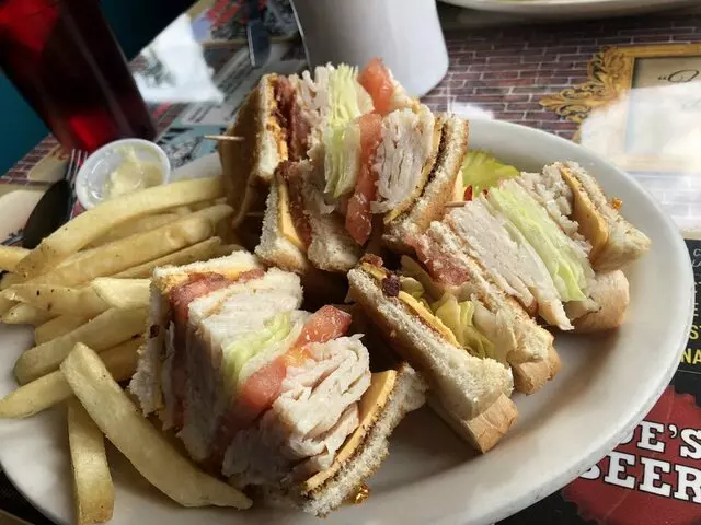 Frank & Shirley’s
