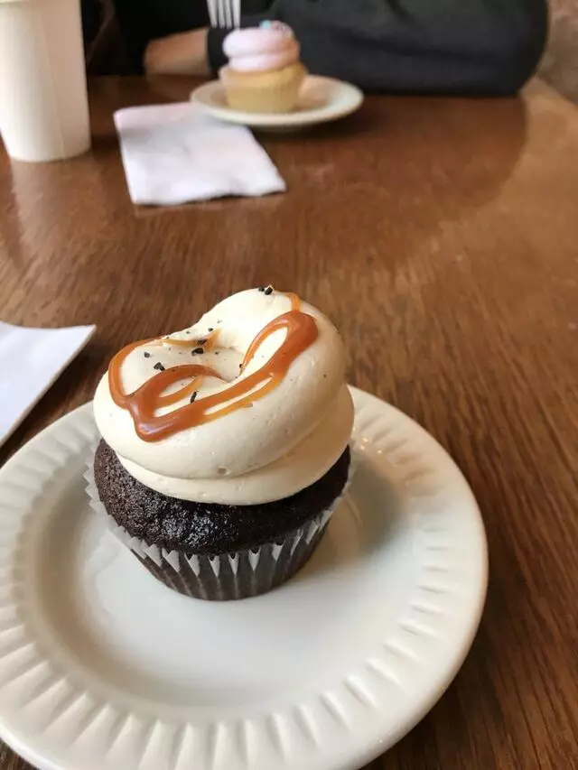 Le Petit Cafe & Grille