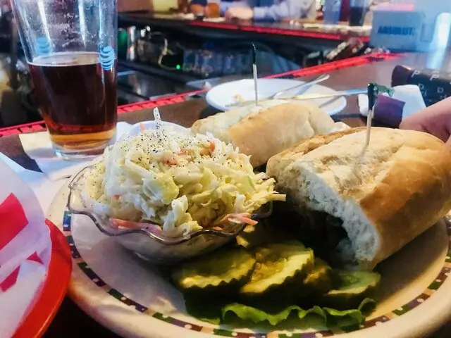 Dukes Rib House & Grille