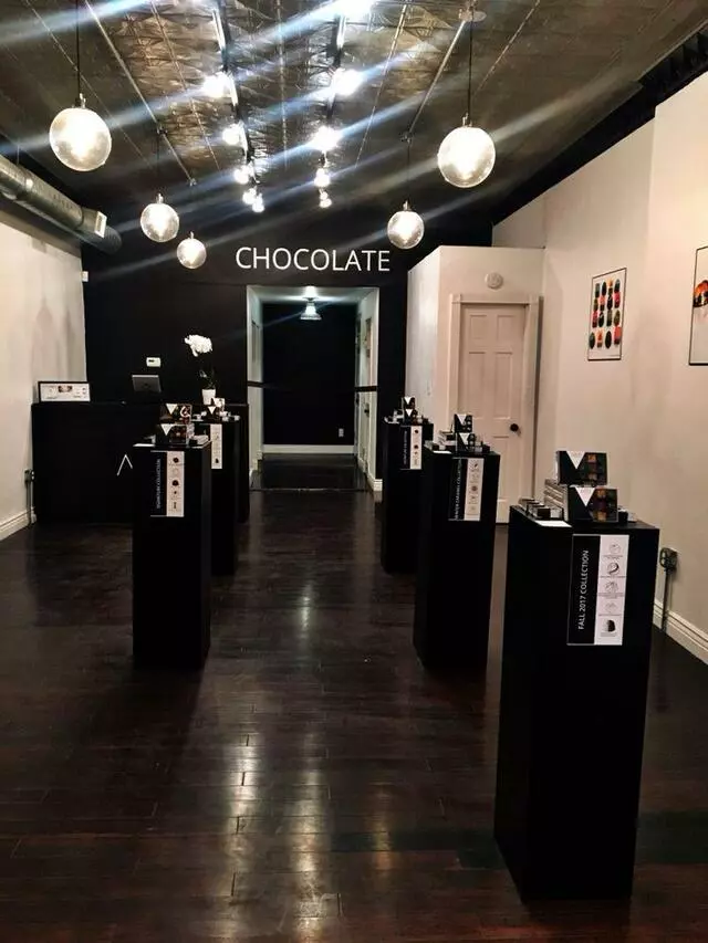 A519 Chocolate