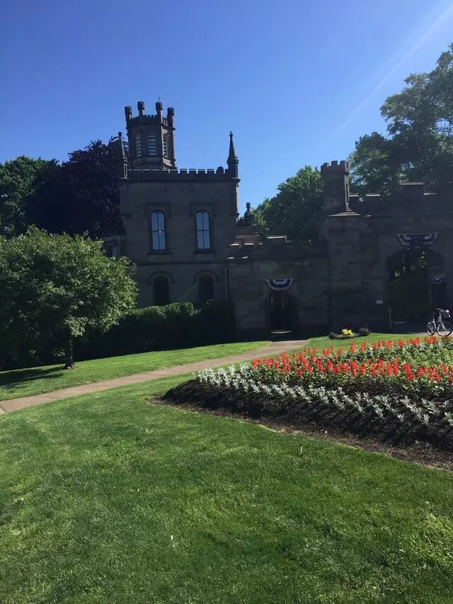 Allegheny Cemetery