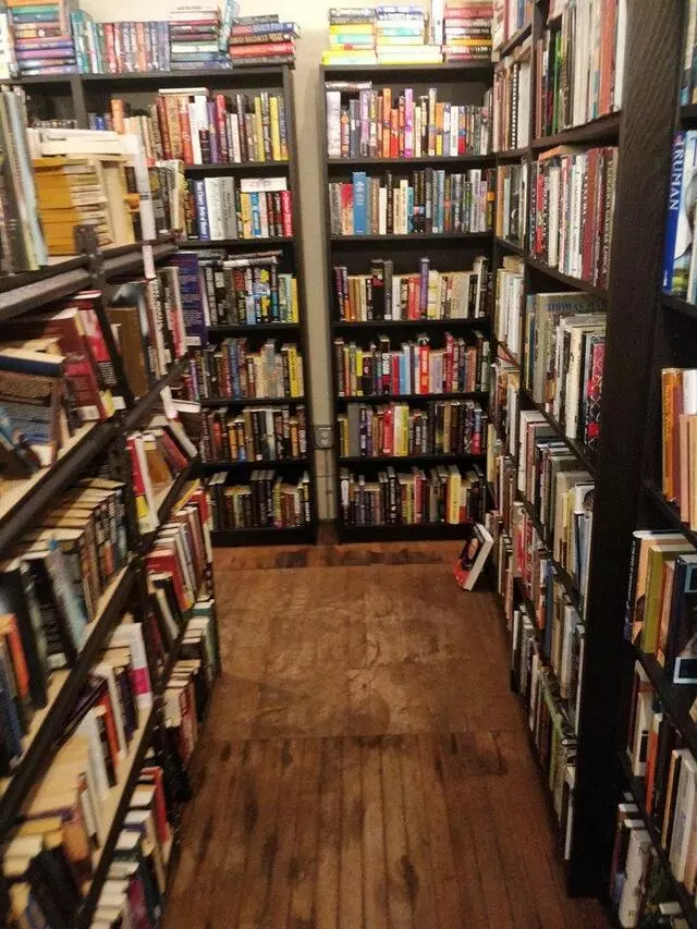 Amazing Books & Records Emporium