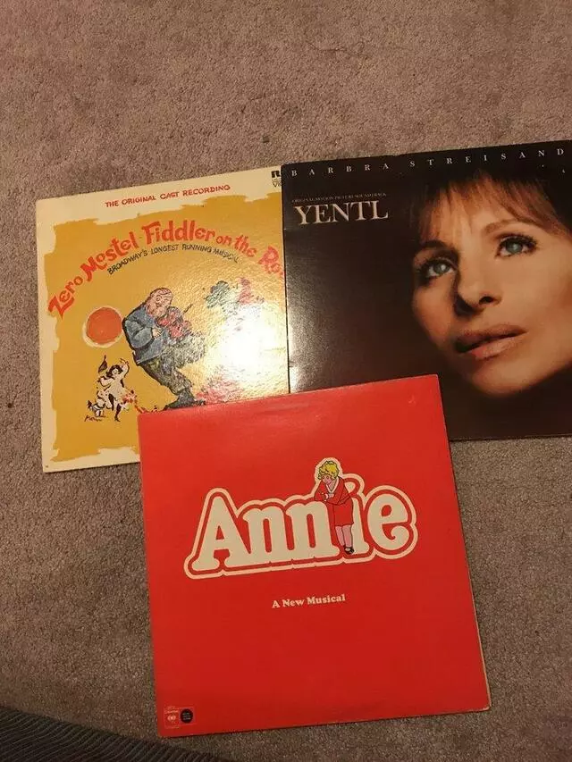 Amazing Books & Records Emporium